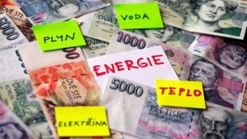 Zastropování cen elektřiny a plynu ruší příspěvek „úsporného tarifu“